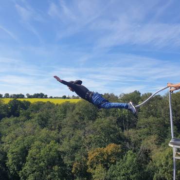 Son tout premier saut à l’élastique avec Elastique record (Témoignage de TOM)